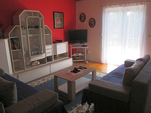 Apartments KATE are situated in one of the most beautiful part of Adriatic coast, in little place Duce near town of Omis, situated between two centres of Middle Dalmatia, Split on west side and Makarska on the east side.